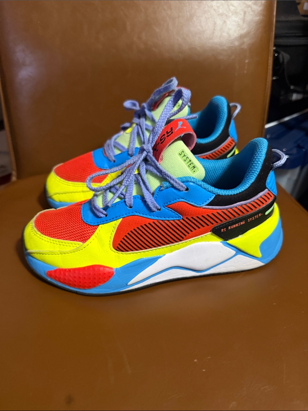Puma RS-X  Running Shoe for Little Boys size 2.  Rare colorway